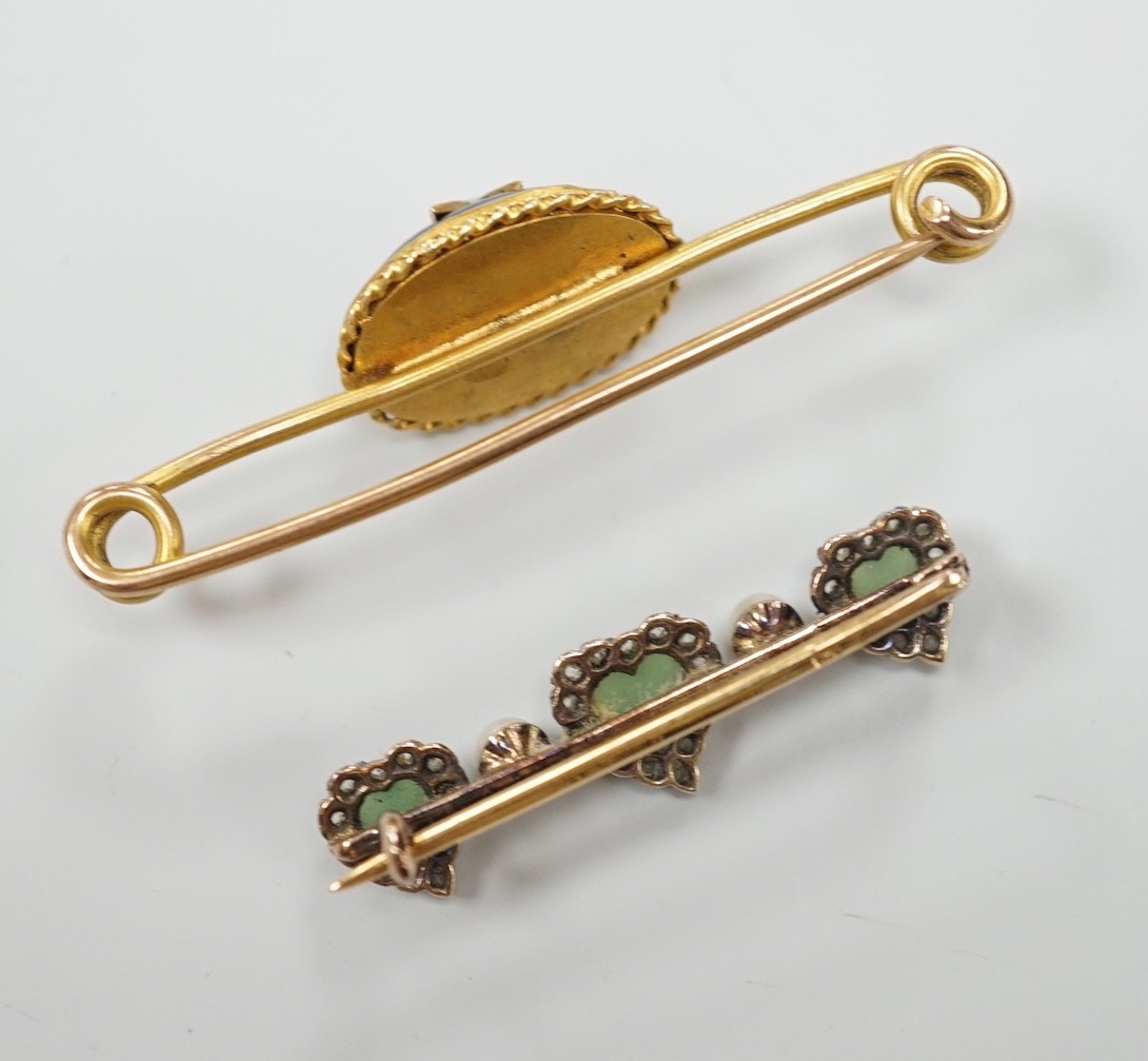 An early 20th century Austro-Hungarian? yellow metal, chrysoprase, rose cut diamond and seed pearl, set triple heart motif bar brooch, 32mm and a Victorian banded agate and split pearl set bar brooch